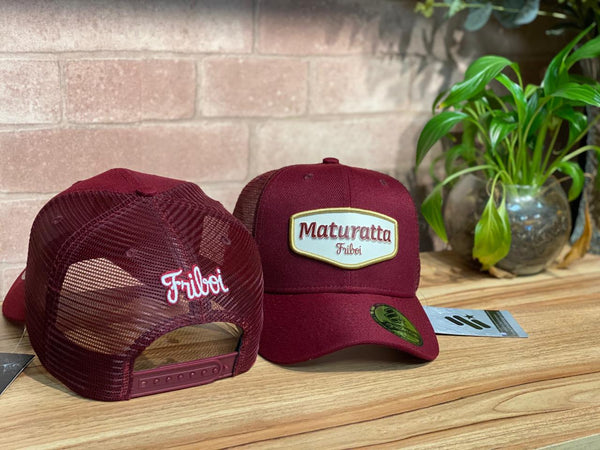 Boné personalizado com Aplique Frontal